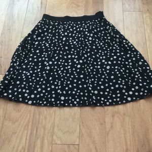 Metrowear pleated Skirt